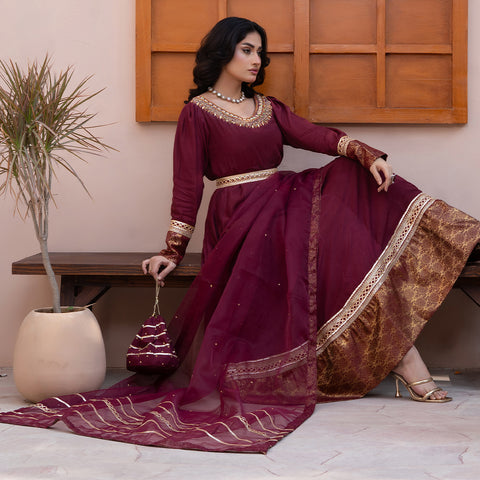 HMD RED RAW SILK 3pc Lg42