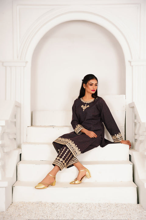 Embrodered 2 Pc Suit - 10