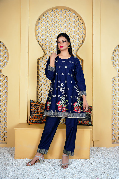 EMBRODERED 2 PC SUIT - 02